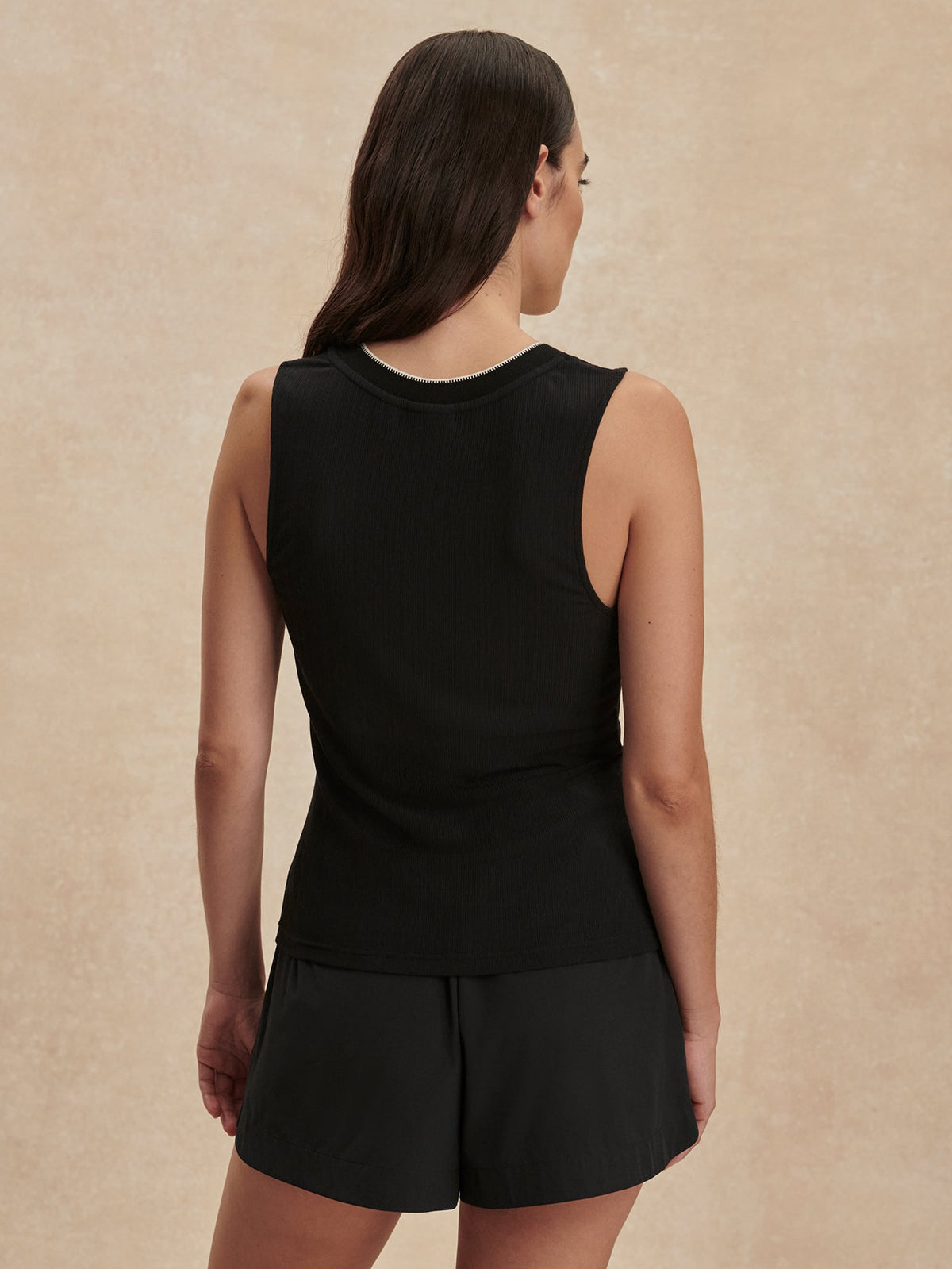 Varley Value - Corby V Neck Tank