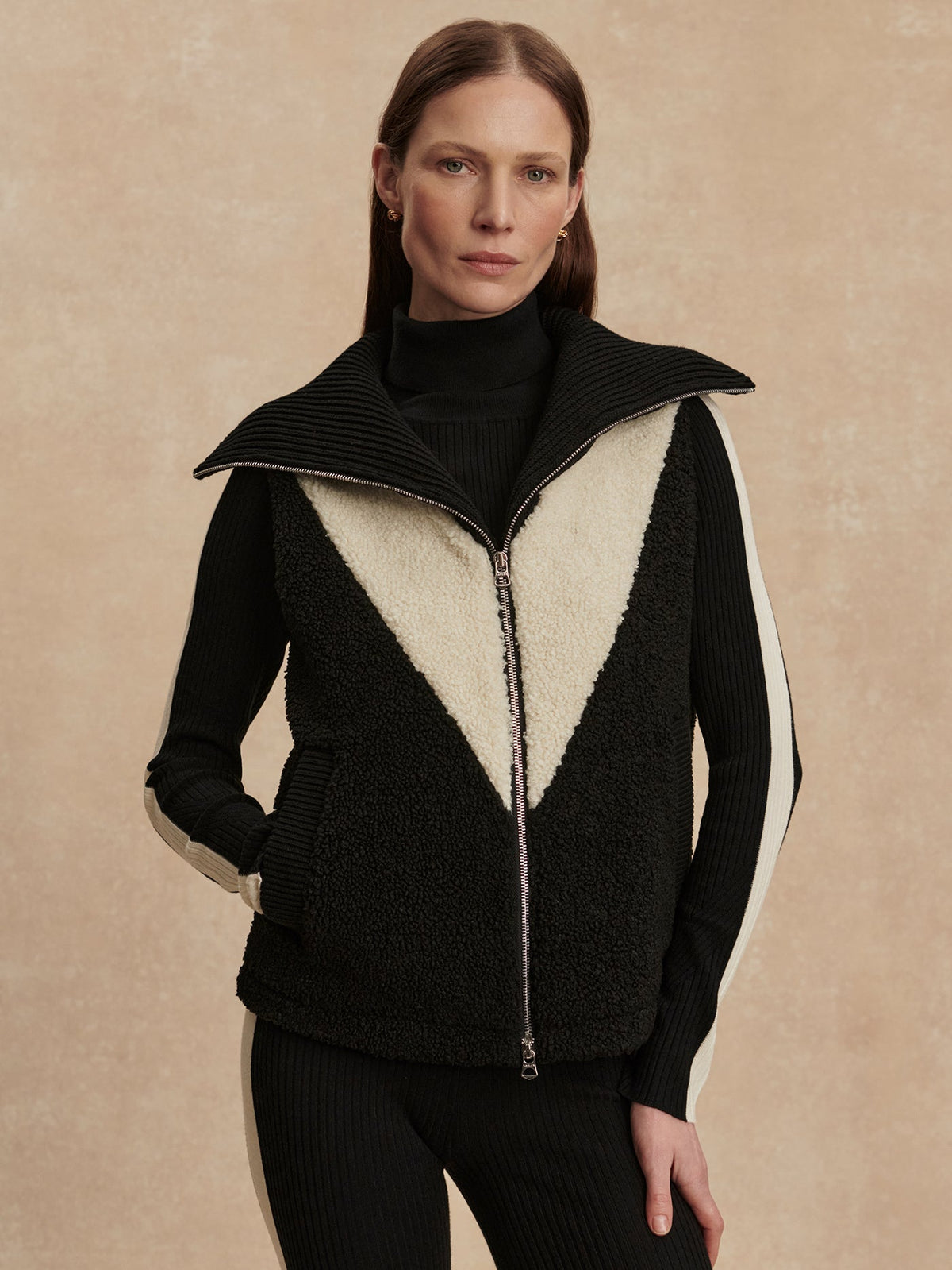 Varley Discount - Caspian Sherpa Gilet