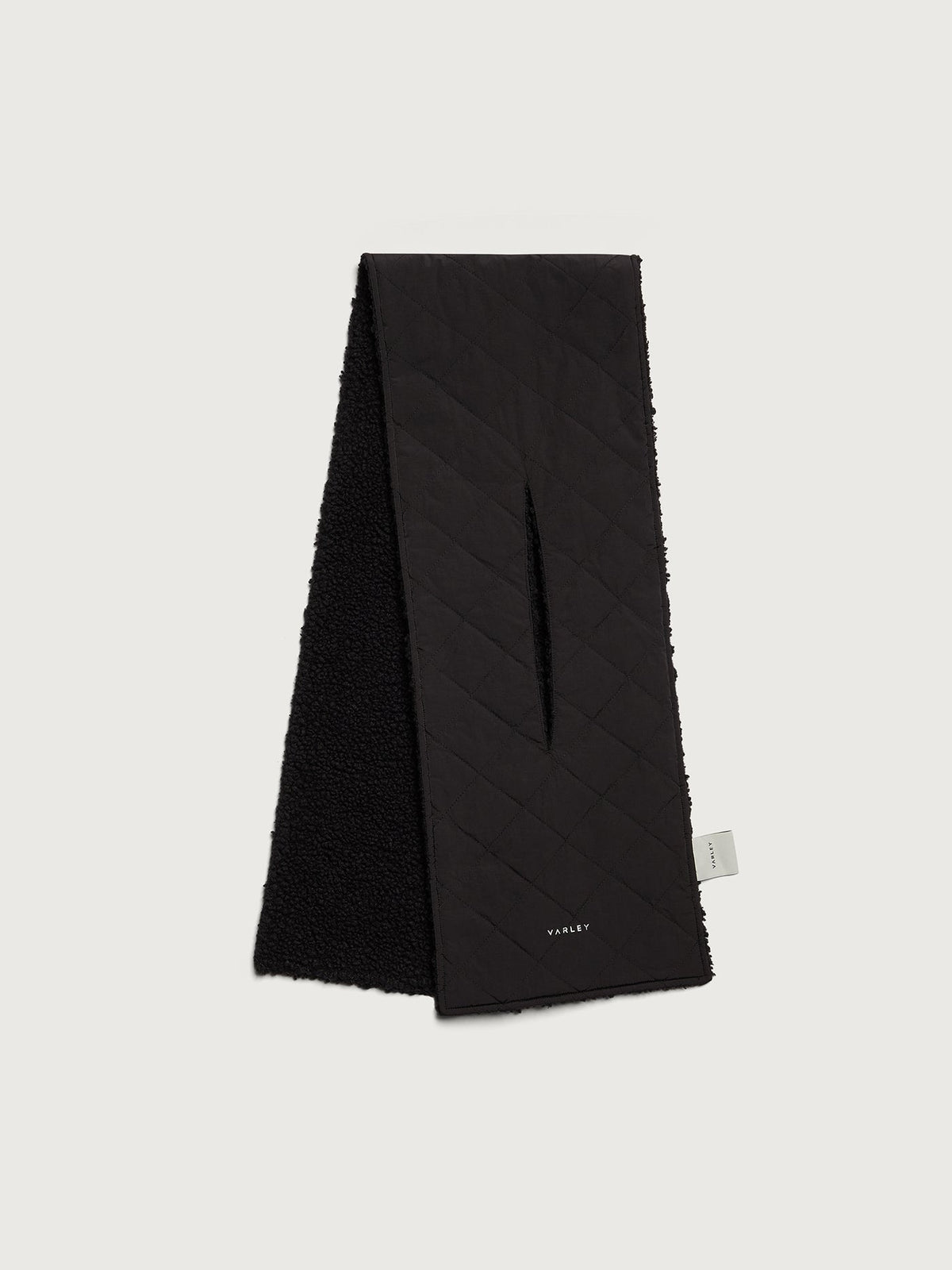 Varley Smart Buy - Coronet Quilt Sherpa Scarf | VARLEY US