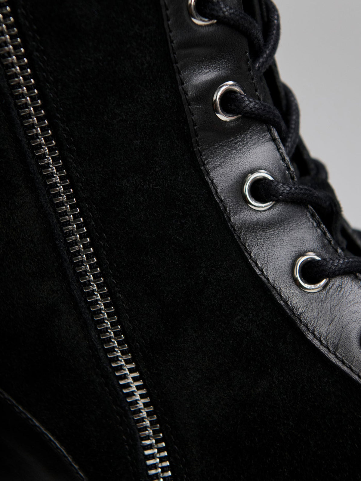 Varley Exclusive - Calsen Lug Sole Boot