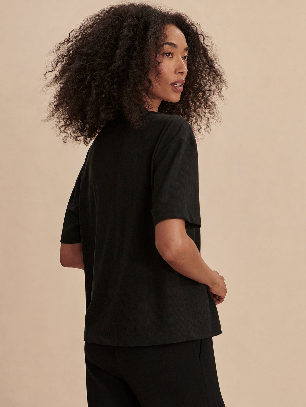Varley Best Seller - Kasey Mock Placket Rib Tee